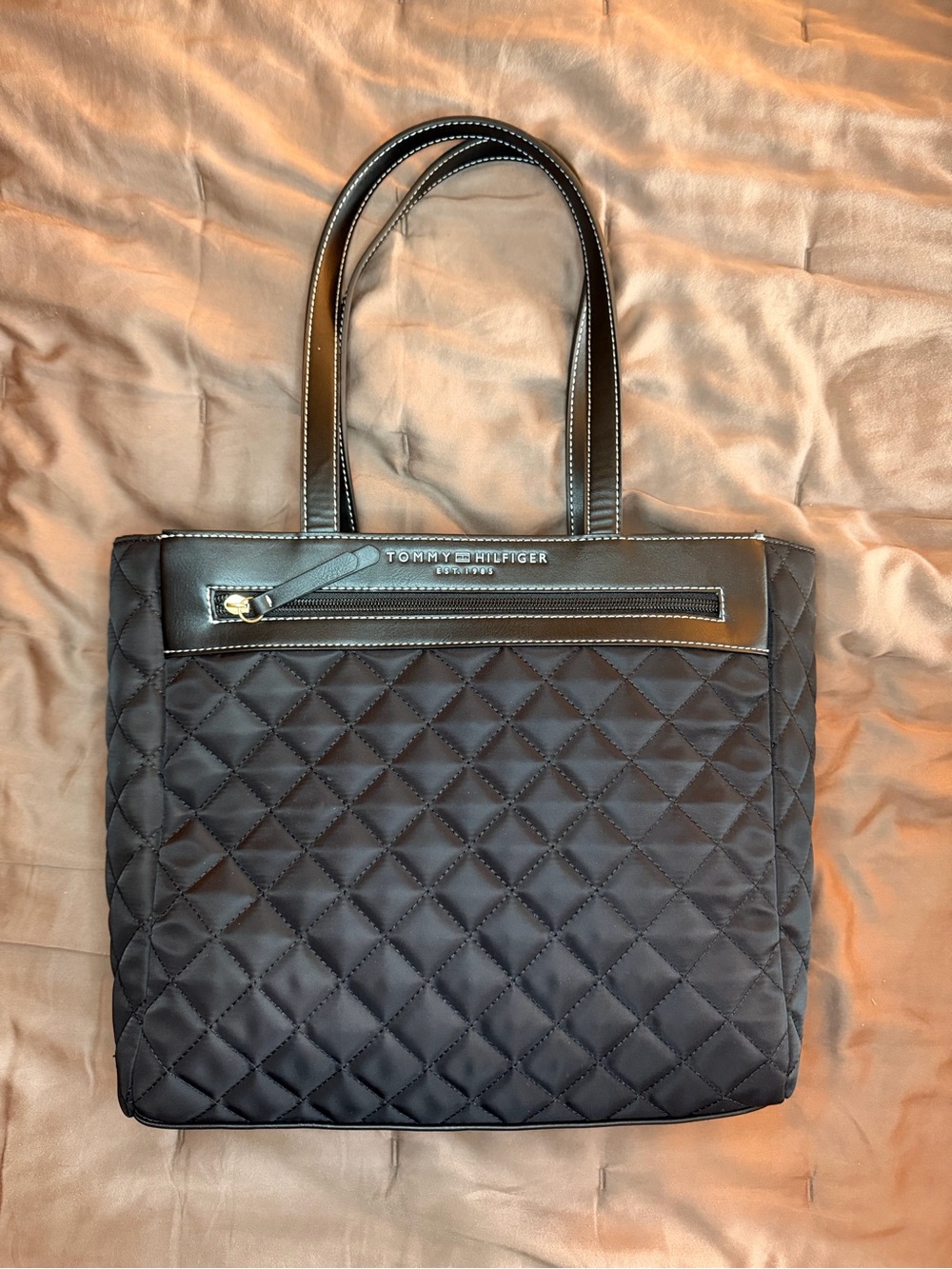 Tommy Hilfiger Quilted Black Tote with Top Zip Pocket